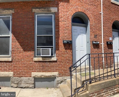 25 S Locust St, Hagerstown, MD 21740 - photo 4