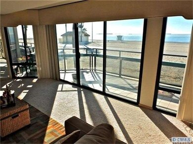 LR facing East to view of Ocean from Patio