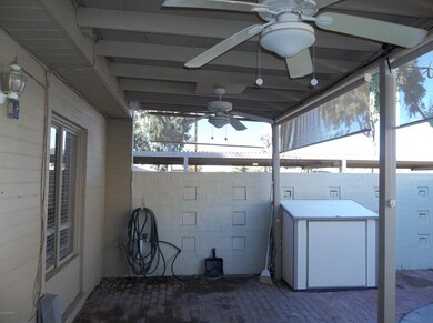 COVERED PATIO WITH CEILING FANS