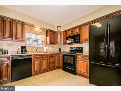 10 Leighton Dr, Mount Laurel, NJ 08054 - photo 7