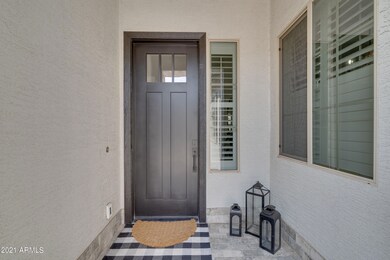 2542 E Lantana-13