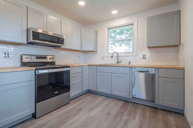 609 Orr St, Manchester, TN 37355 - photo 7