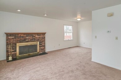 761 Flanders St, Chelsea, MI 48118 - photo 3