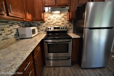 135 Rabbit Ct, Bushkill, PA 18324 - photo 5