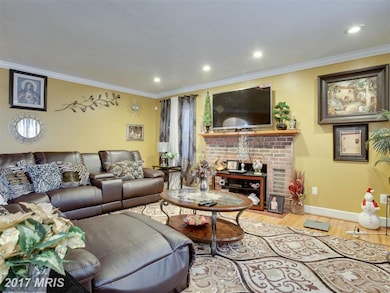 8600 Dunbar Ave, Hyattsville, MD 20785 - photo 2