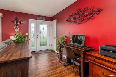 1302 S Fosse Rd, Marion, IL 62959 - photo 7