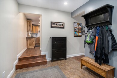 2811 Vanderbilt Ave, Portage, MI 49024 - photo 6