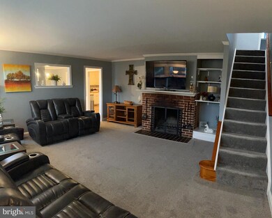 1213 Saint Andrews Way, Baltimore, MD 21239 - photo 3