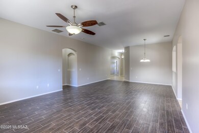 15 Living Room photo b