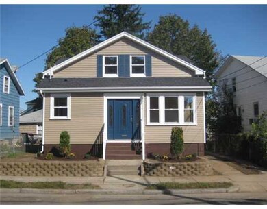 14 Bernard St, Providence, RI 02905 - photo 2