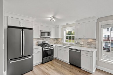 73 Lochmere Ln unit U407, Nashua, NH 03063 - photo 4