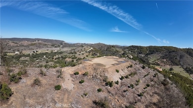 28 Vía Karlita, Temecula, CA 92590 - photo 5