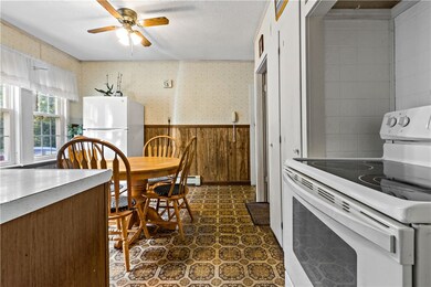 88 Mowry Ave, North Smithfield, RI 02896 - photo 6