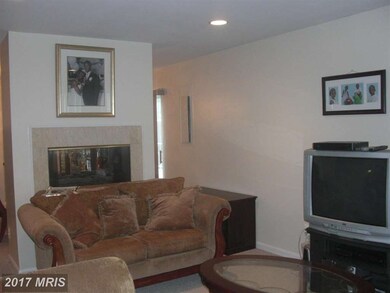 3935 Elan Ct unit 1871, Bowie, MD 20716 - photo 2