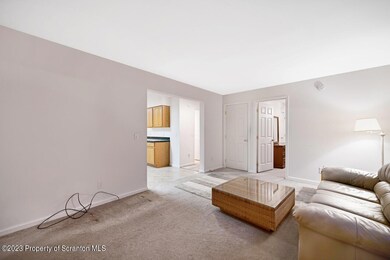 427 18th Ave, Scranton, PA 18504 - photo 4