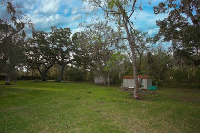 735 County Road 388c, Brazoria, TX 77422 - photo 5