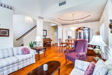 Formal living/dining