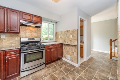 60 Parsler Place, Fords, NJ 08863 - photo 5