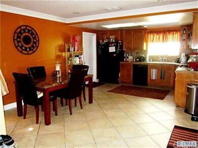Dining & Kitchen View