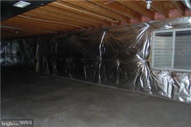 17509 Patterson Dr, Hagerstown, MD 21740 - photo 7