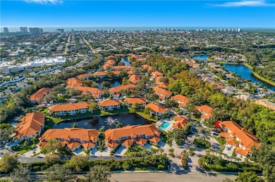 963 Egrets Run unit 102, Naples, FL 34108 - photo 2