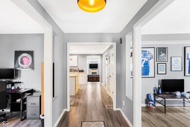 213 S 3rd Ave, Beech Grove, IN 46107 - photo 4