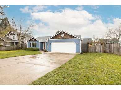 669 S Redwood St, Canby, OR 97013 - photo 3