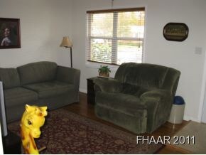 208 Hardeman St, Copperas Cove, TX 76522 - photo 6