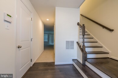 7623 Hamilton Crossing, Hanover, MD 21076 - photo 3