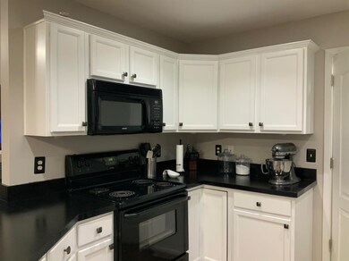 2016 Chris Dr, Lawrenceburg, KY 40342 - photo 7