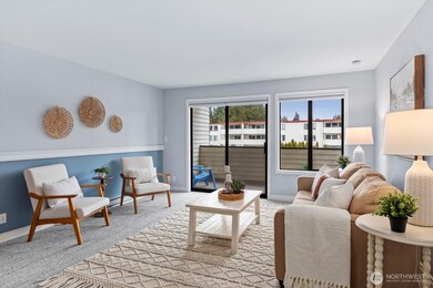 8516 196th St SW unit 201, Edmonds, WA 98026 - photo 4