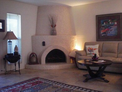 Beehive fireplace