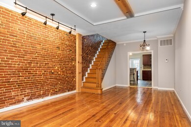 222 S East Ave, Baltimore, MD 21224 - photo 2
