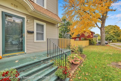 221 Westmoreland Ave, Lansing, MI 48915 - photo 3