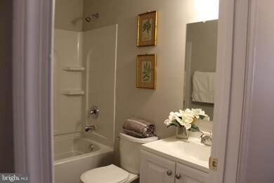 2528 E Eager St, Baltimore, MD 21205 - photo 6