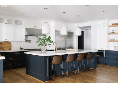 3183 Douglas Cir, Lake Oswego, OR 97035 - photo 3