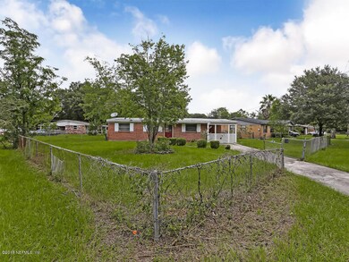 7541 Leroy Dr, Jacksonville, FL 32244 - photo 2