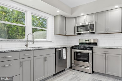 197 Strawberry Ave, Vineland, NJ 08360 - photo 6