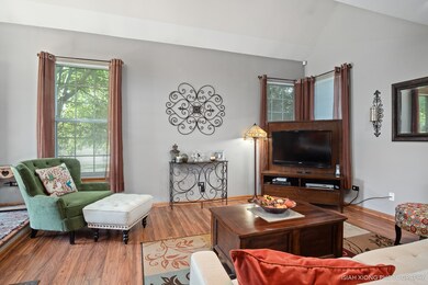 Neutral paint colors throughout