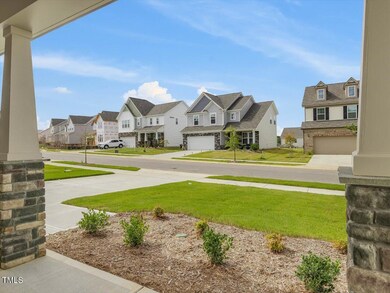 929 Channel Drop Loop, Zebulon, NC 27597 - photo 6