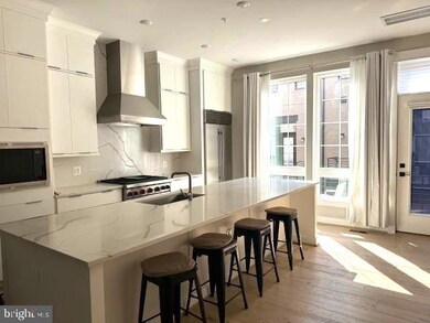 1879 Easterly Rd, Reston, VA 20190 - photo 4