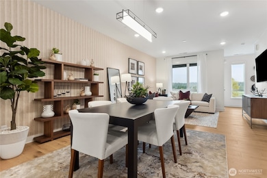 12257 137th Place NE unit 2904, Redmond, WA 98052 - photo 6