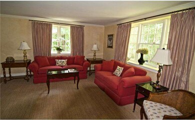 914 Weldon Ln, Bryn Mawr, PA 19010 - photo 3