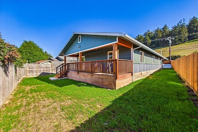 5020 Rohnerville Rd, Fortuna, CA 95540 - photo 3