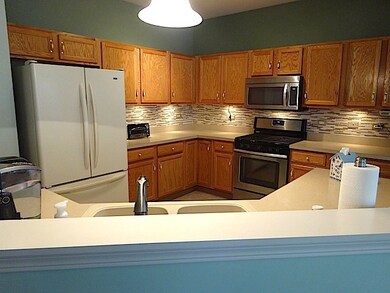 GLASS TILE BACKSPLASH