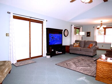 3412 Briar Ridge Way, Columbus, IN 47203 - photo 4