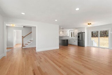 145 Nathaniel Dr, Portsmouth, NH 03801 - photo 4