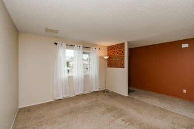 2202_S_Shannon_Dr_AZ-3[1]