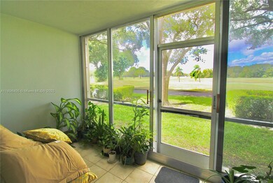 1200 SW 125th Ave unit 105L, Pembroke Pines, FL 33027 - photo 2