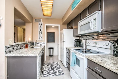 Kings Ave-10